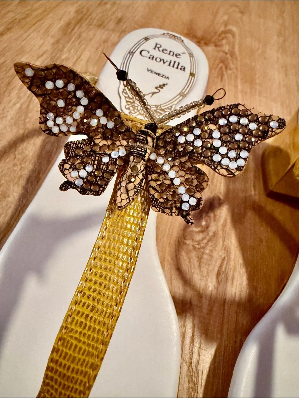 ✨ RARE ✨ René Caovilla Gold & Crystal Butterfly Kitten Heel Sandals (EU 38)